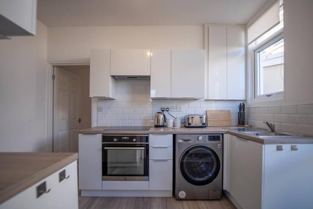 Starfish Apartment Porthcawl Exterior photo